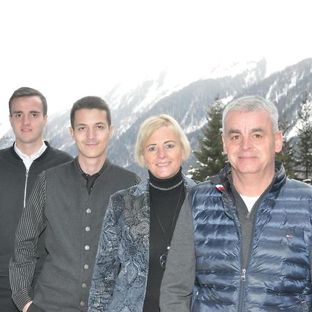 Alpenhotel Ischglerhof Bagian luar foto
