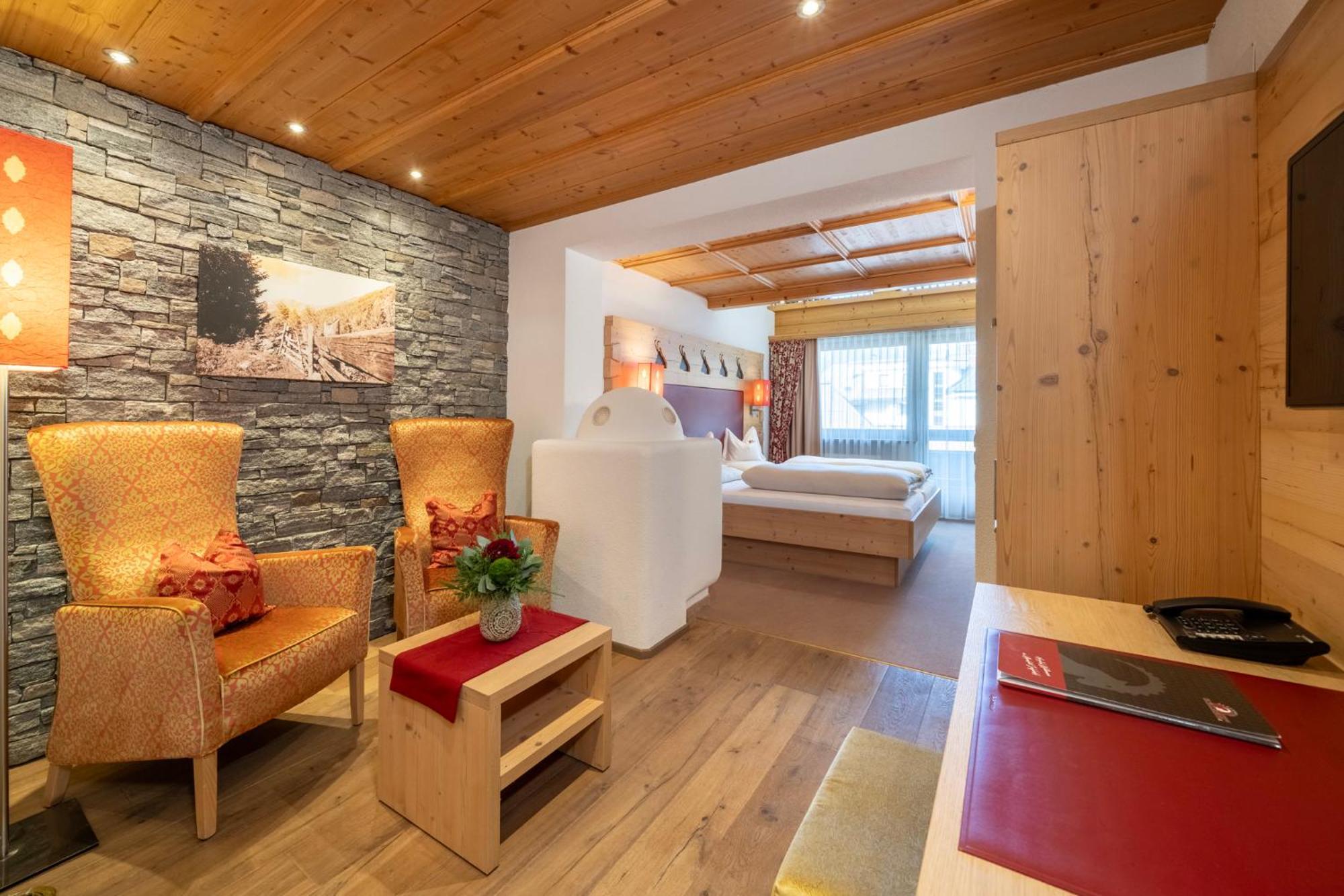 Alpenhotel Ischglerhof Bagian luar foto
