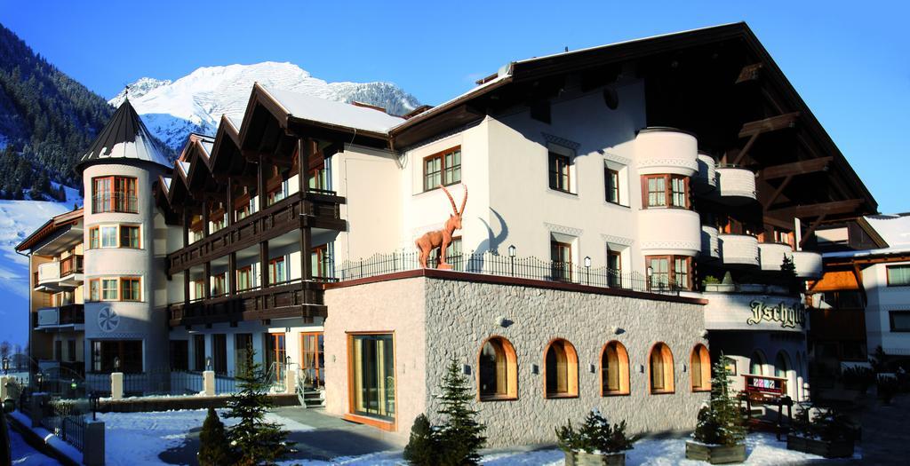 Alpenhotel Ischglerhof Bagian luar foto